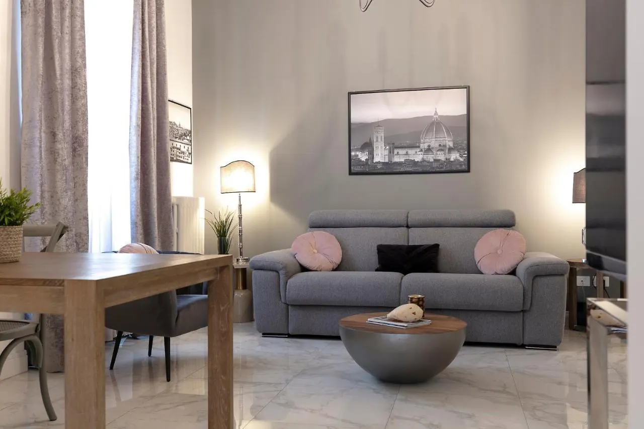 San Niccolo Luxury Apartment Florence Italy